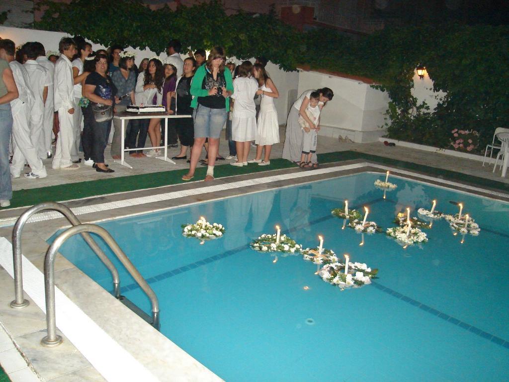 קוסדסי Ayda Hotel חדר תמונה