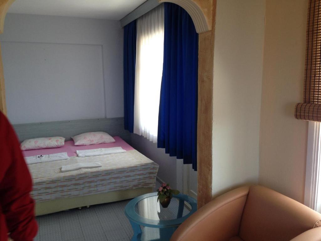 קוסדסי Ayda Hotel חדר תמונה