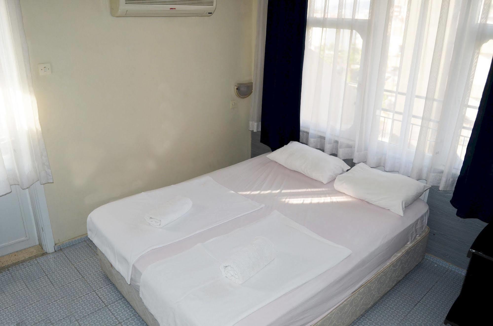 קוסדסי Ayda Hotel מראה חיצוני תמונה