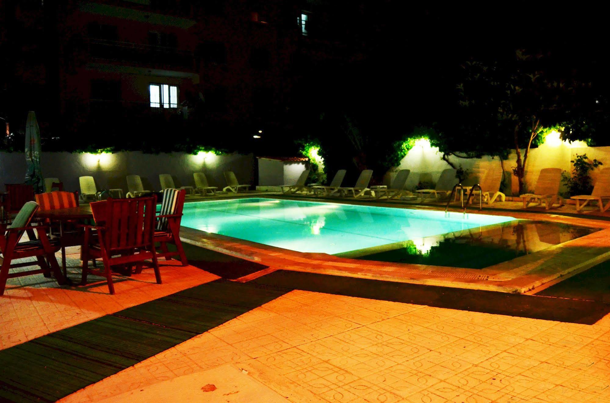 קוסדסי Ayda Hotel מראה חיצוני תמונה